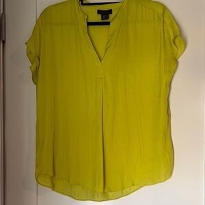 RACHEL Rachel Roy Bright Lime Green Split-Neck Short Sleeve Blouse
